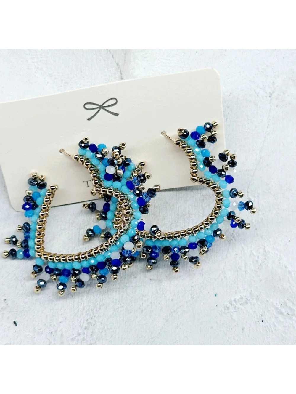 5346mc. Seed Bead Blue Heart Earrings